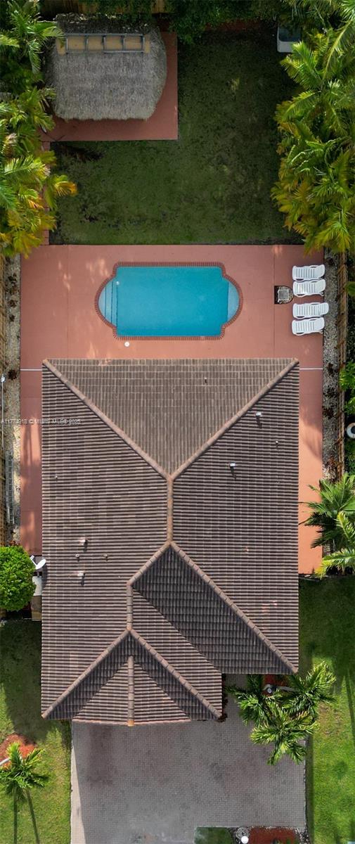 HELENA HOMES - Residential