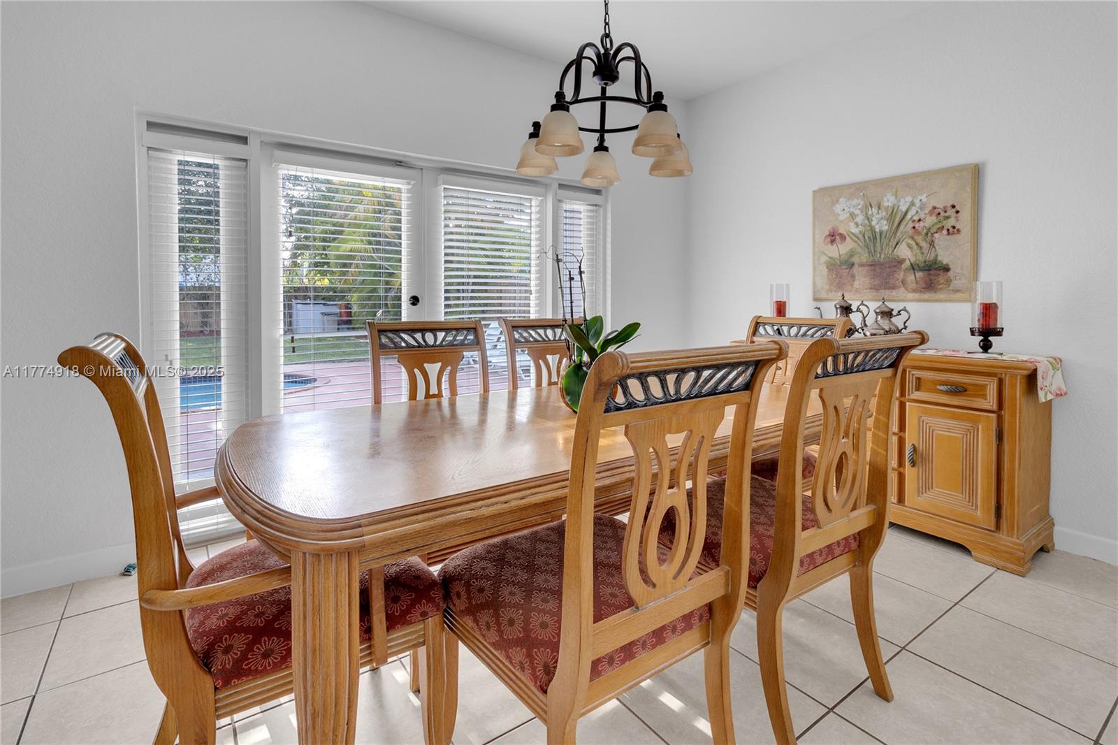 HELENA HOMES - Residential