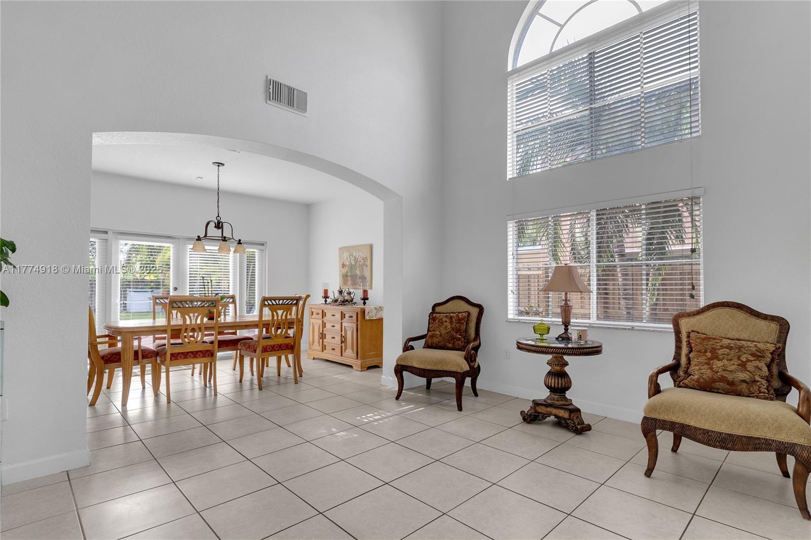 HELENA HOMES - Residential