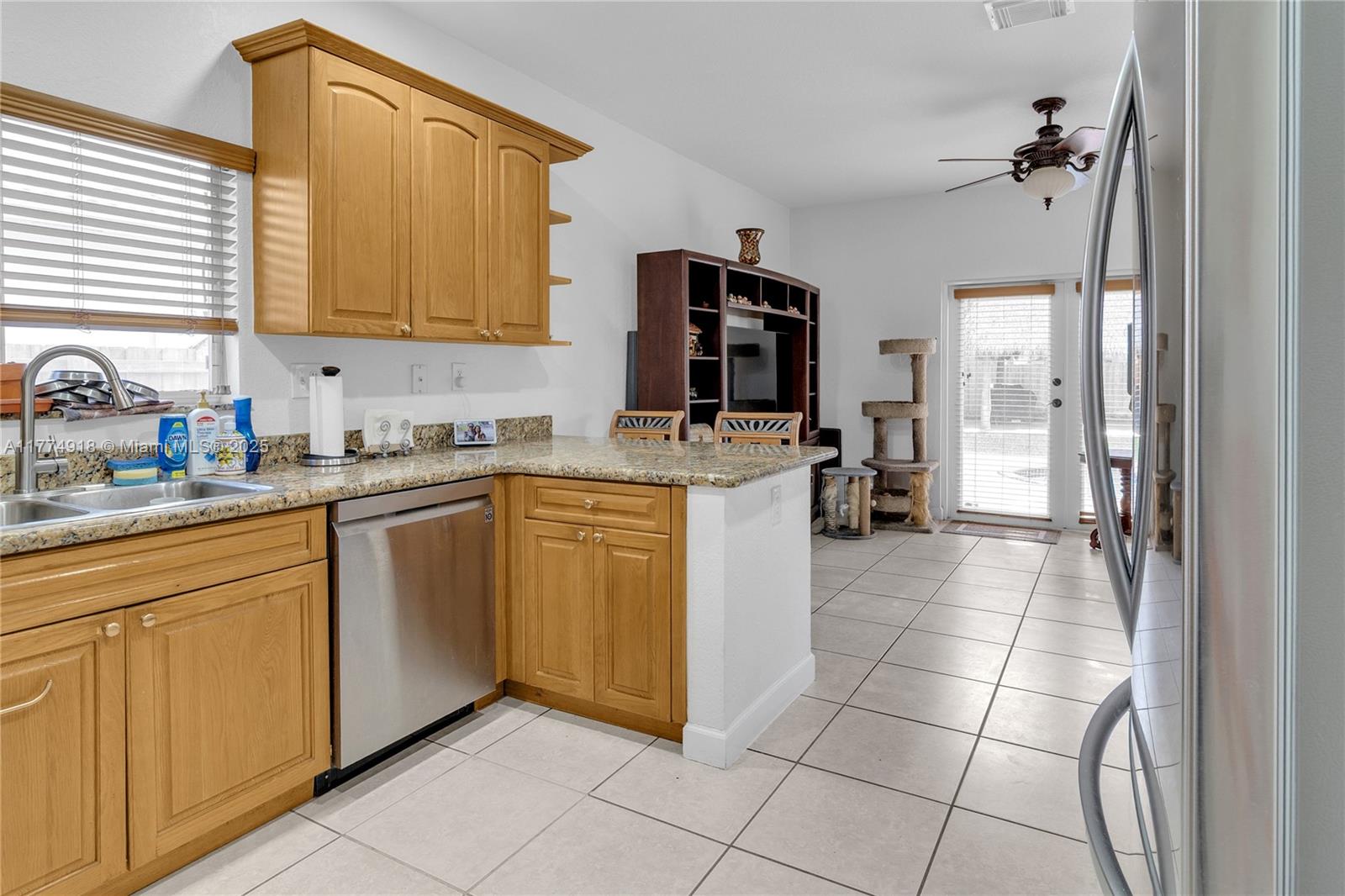 HELENA HOMES - Residential