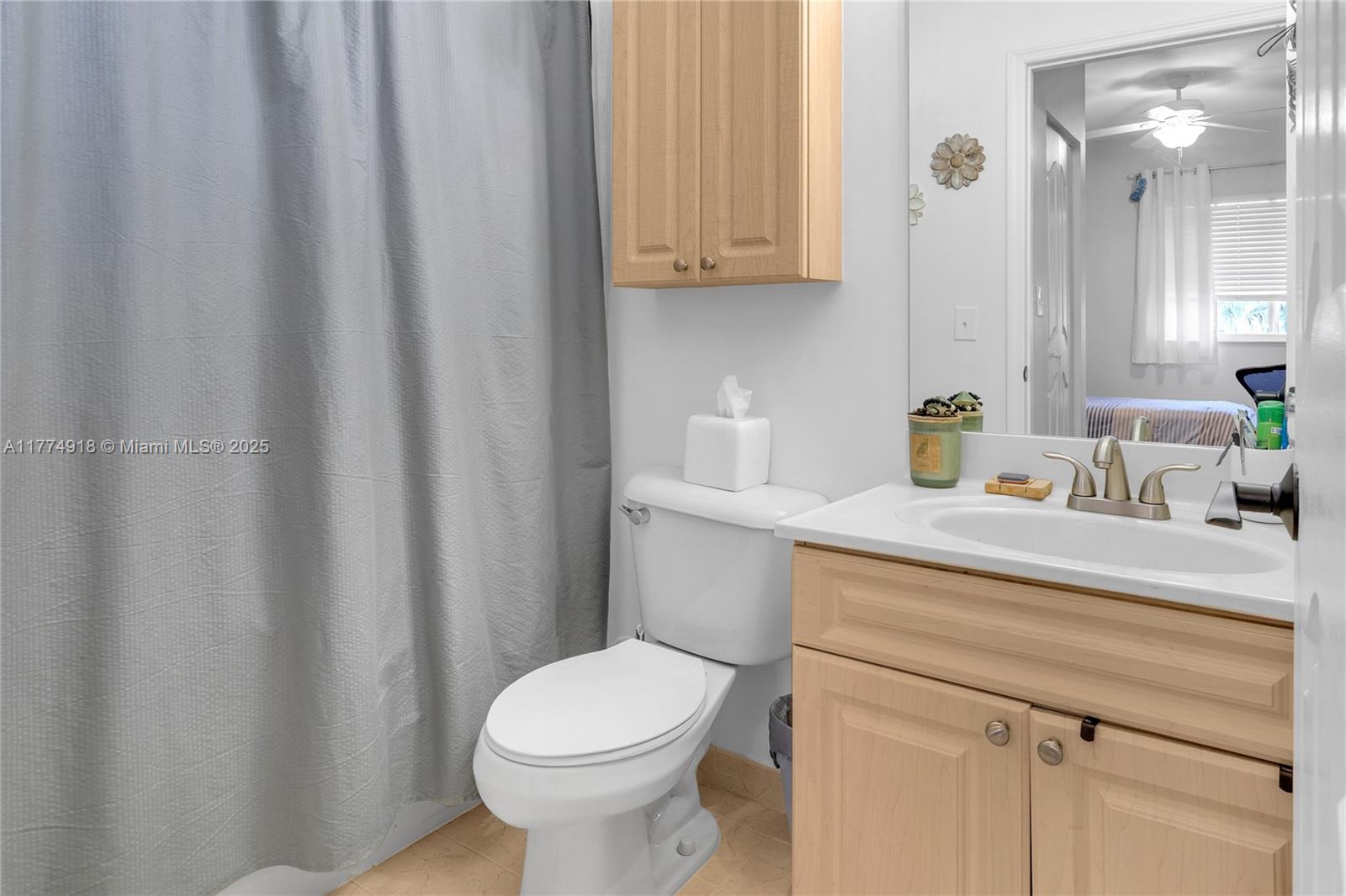 HELENA HOMES - Residential