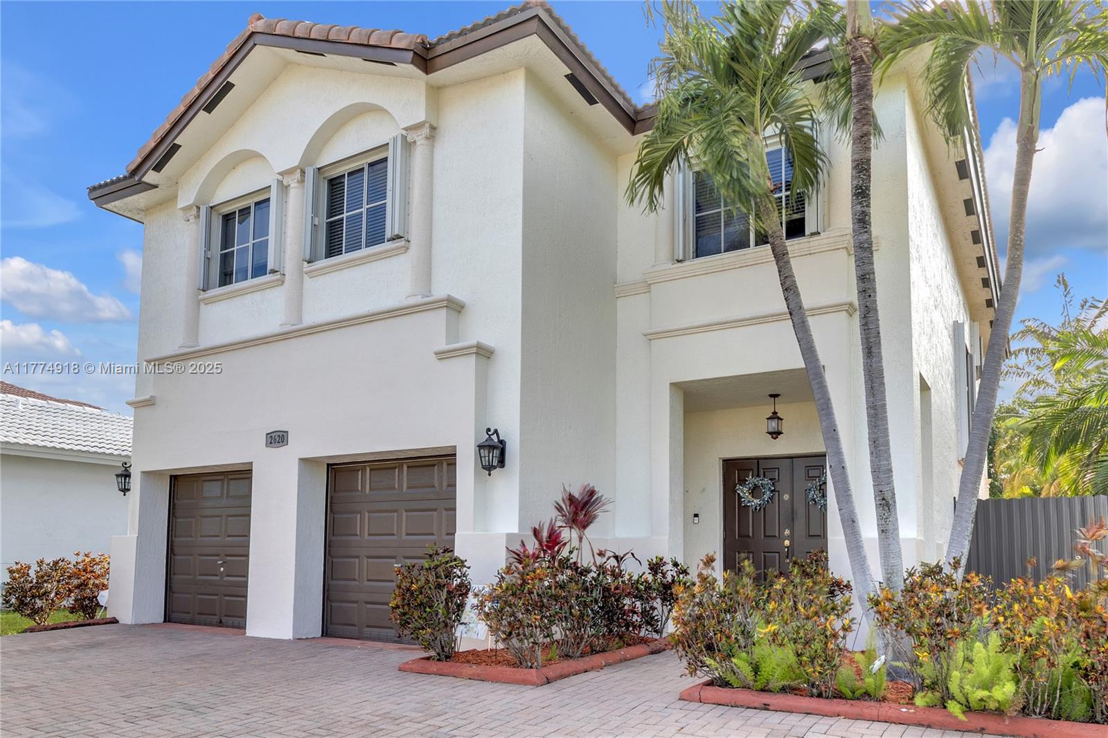 Property for Sale at 2620 Sw 144th Pl, Miami, Broward County, Florida - Bedrooms: 4 
Bathrooms: 4  - $935,000
