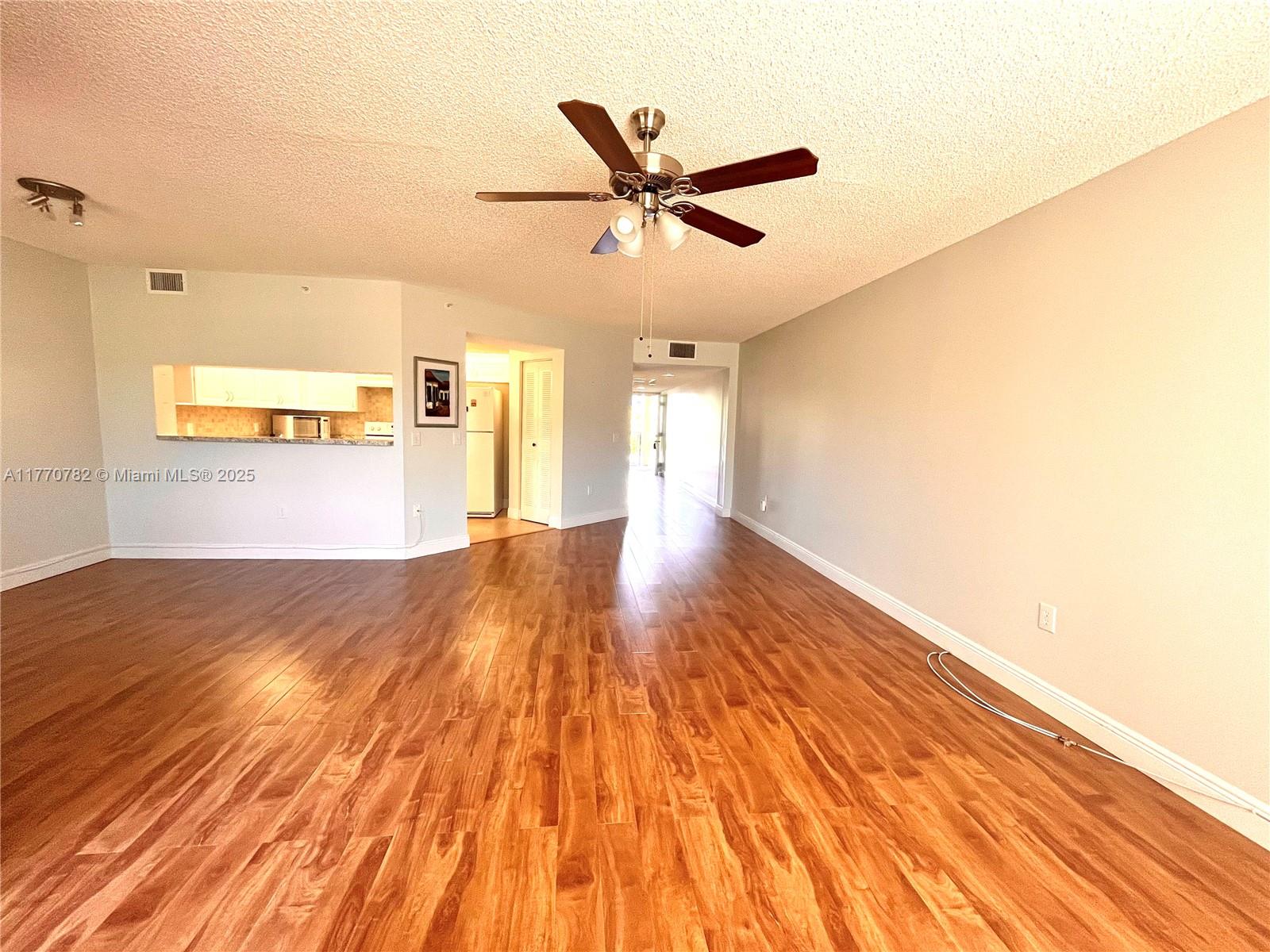 Property for Sale at 12550 Sw 15th St 210E, Pembroke Pines, Miami-Dade County, Florida - Bedrooms: 1 
Bathrooms: 2  - $195,000