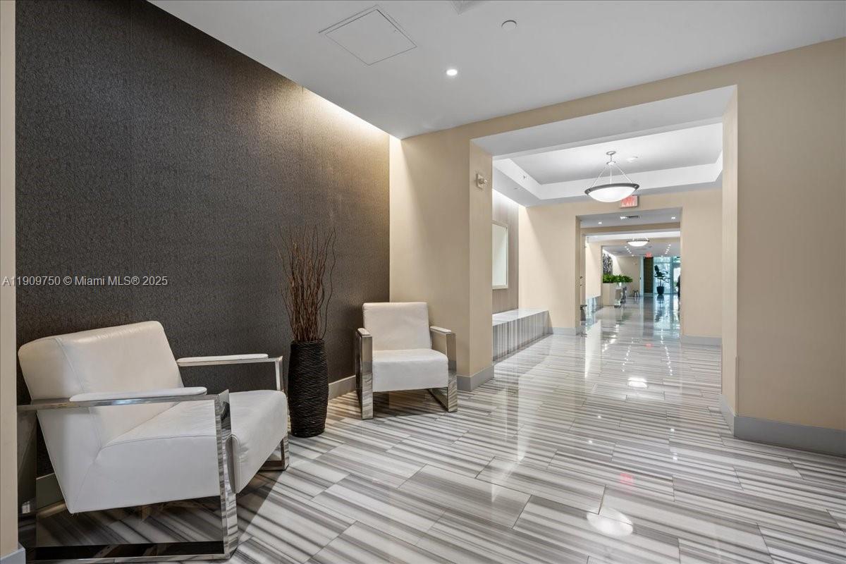 3030 Aventura - Residential