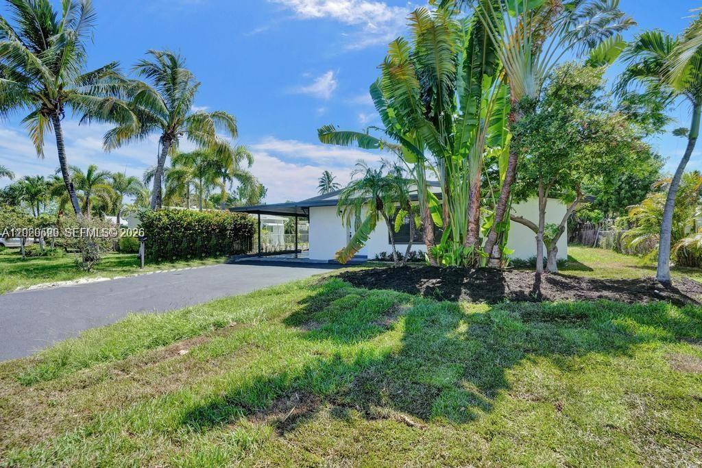 View photos, virtual tours, details... 1628 NE 7th Ave