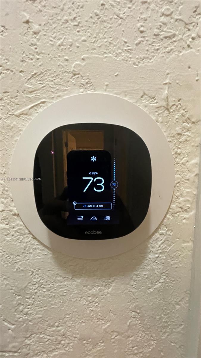 HOLLYWOOD - Residential