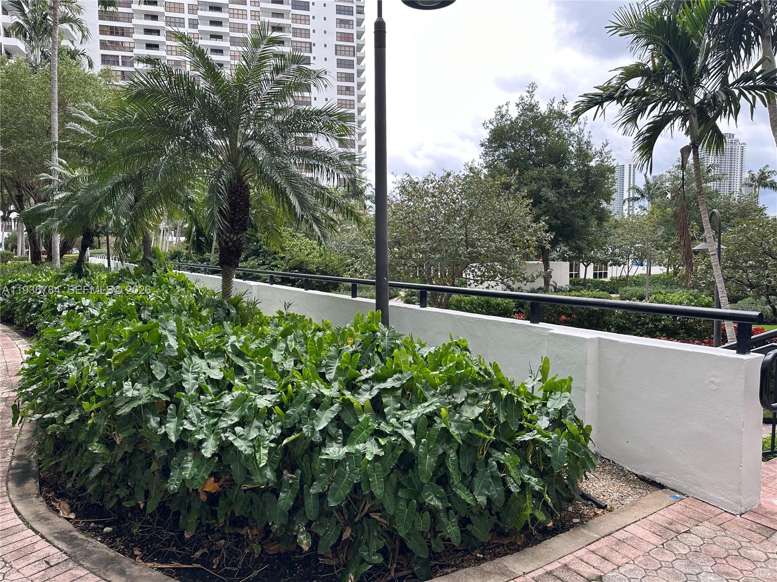 OLYMPUS CONDO PHASE B - Residential