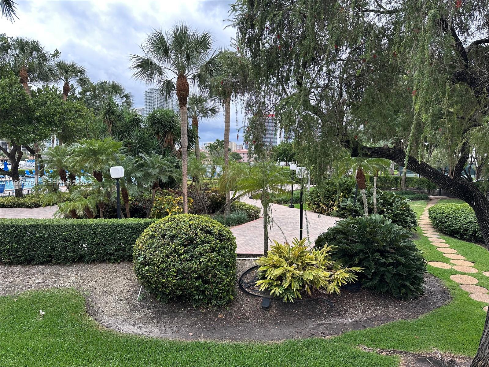 OLYMPUS CONDO PHASE B - Residential