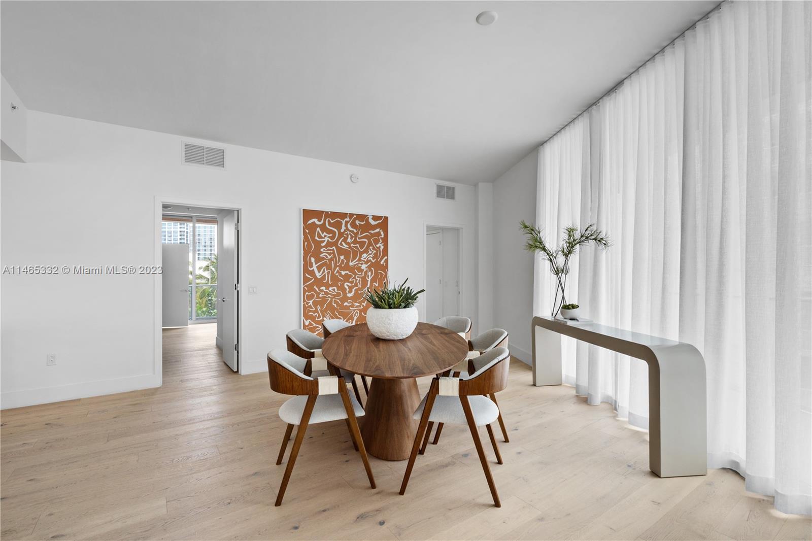 MONACO YACHT CLUB - Residential