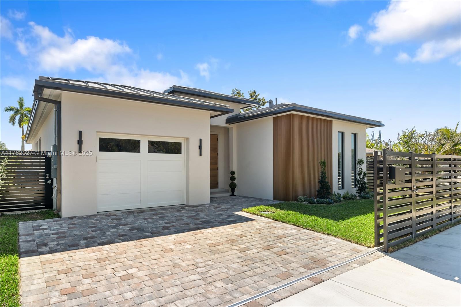 8884 SW 126th Terrace