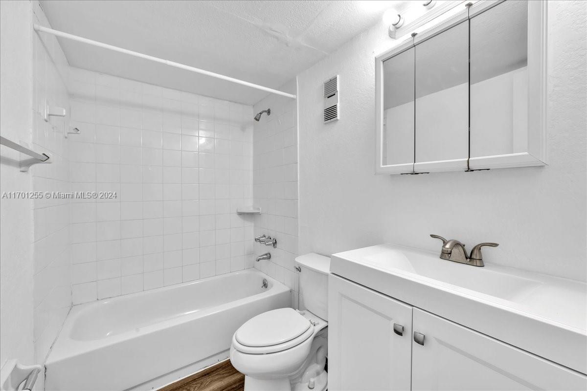 VILLAGE SQUARE CONDO - Residential