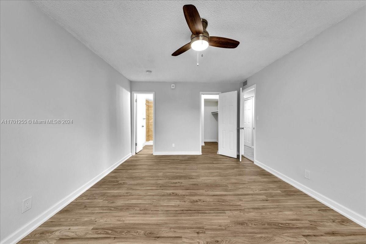 VILLAGE SQUARE CONDO - Residential