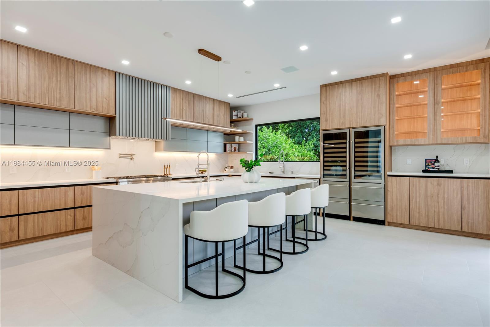 GROVES EXTENSION - Residential
