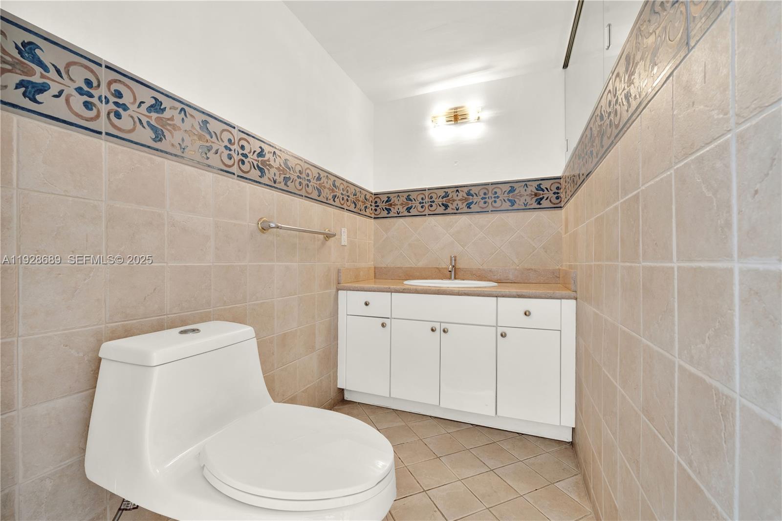 POINCIANA IS YT & RCQ CLU - Residential