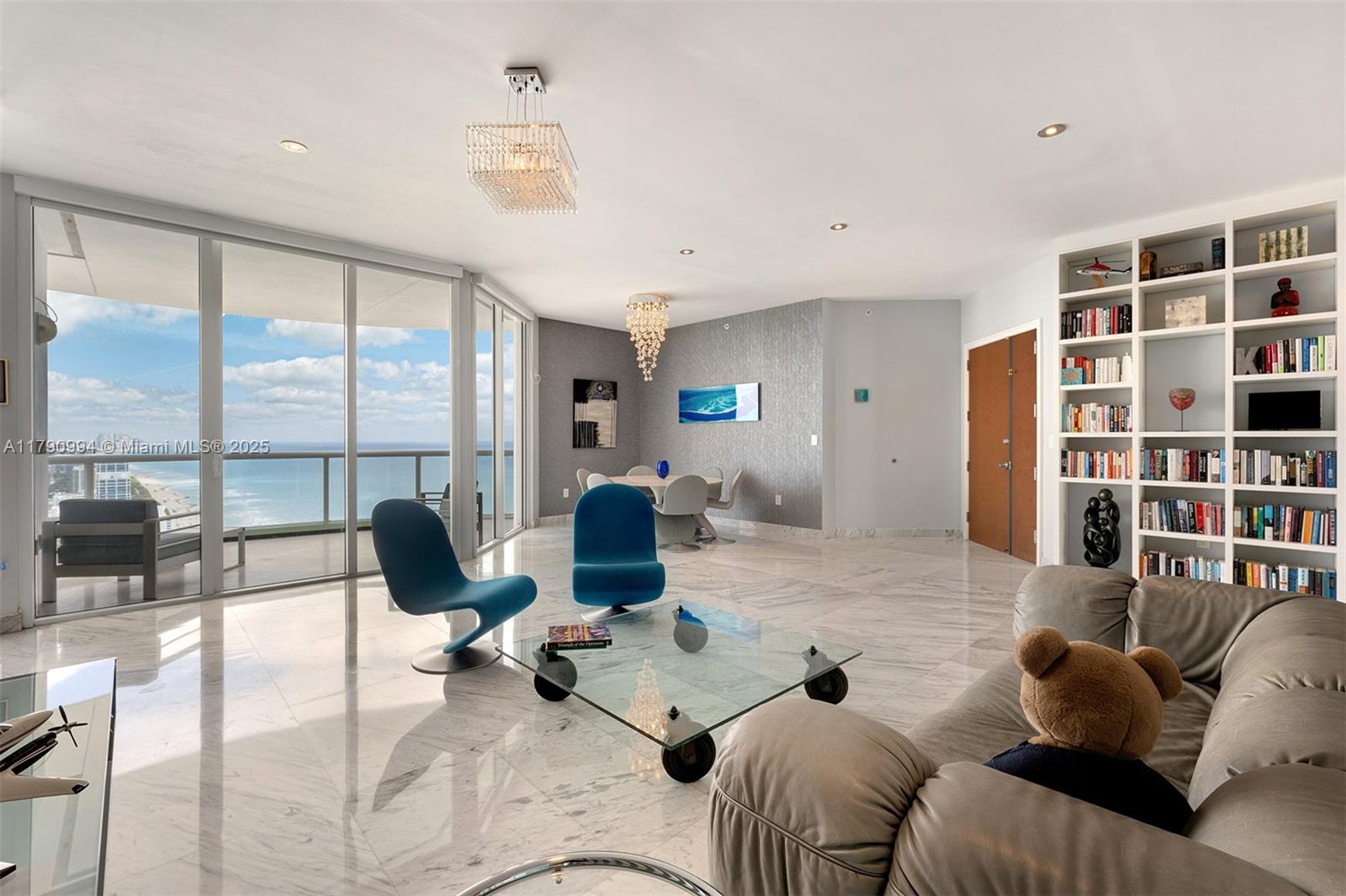 6365 Collins Ave TS-11
