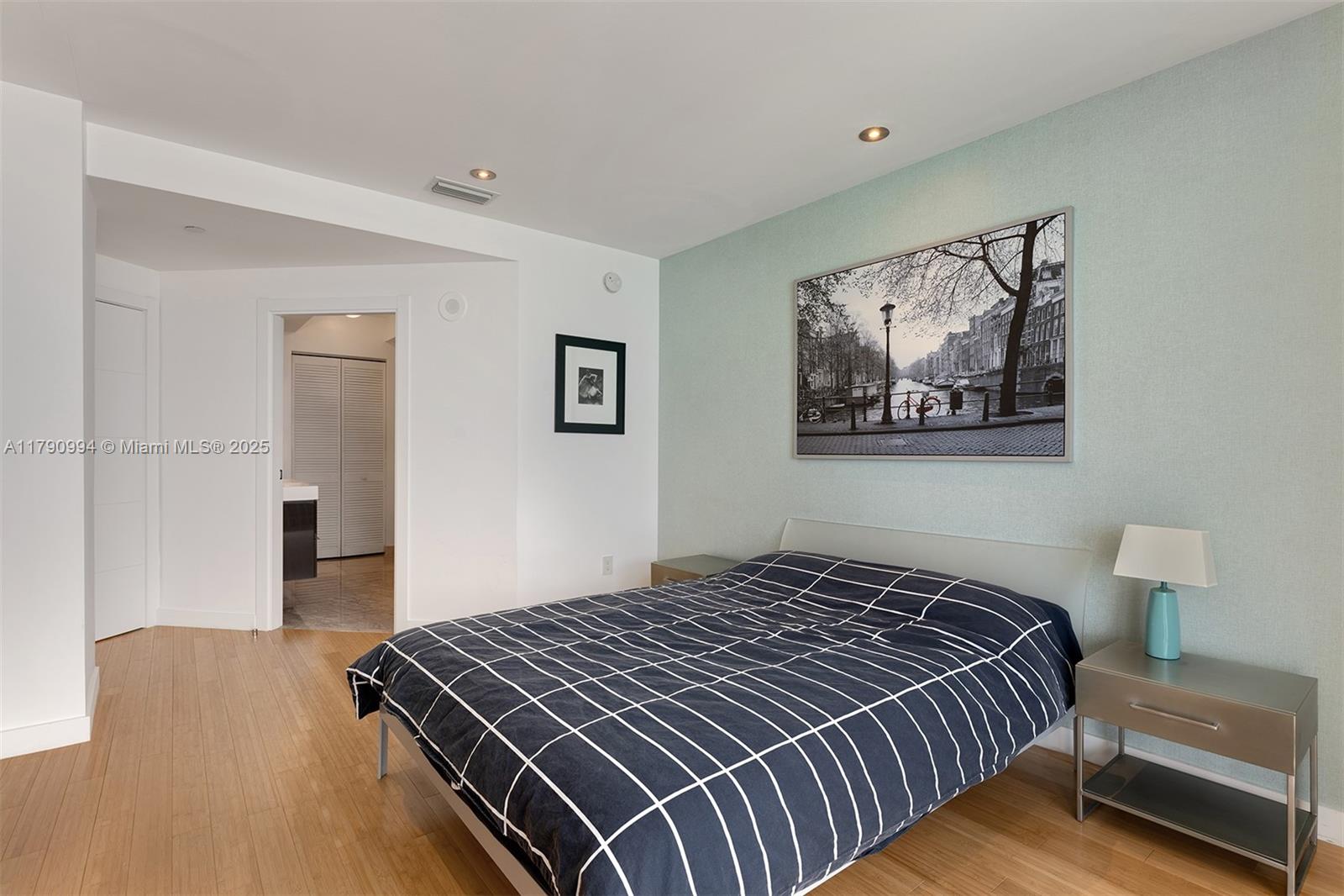 AKOYA CONDO - Residential