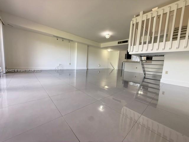 INDIAN SUMMER VILLAGE II - Residential Lease