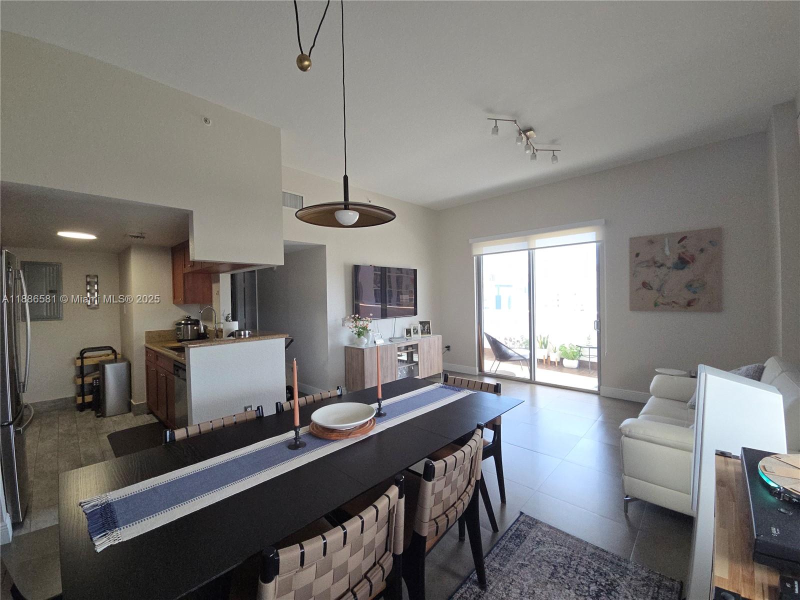 Havana Lofts Condo - Residential