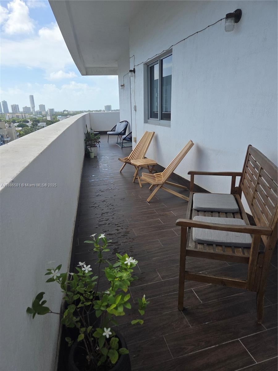 Havana Lofts Condo - Residential