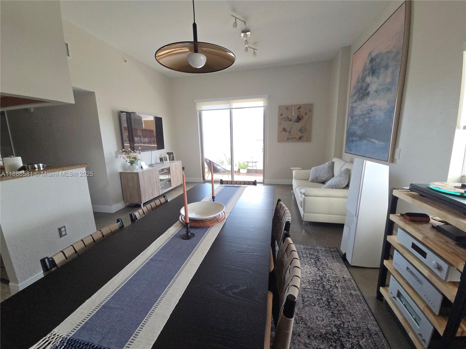 Havana Lofts Condo - Residential