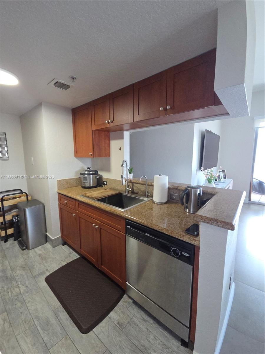 Havana Lofts Condo - Residential