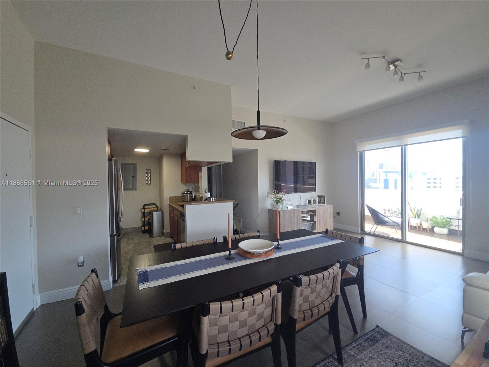 Havana Lofts Condo - Residential