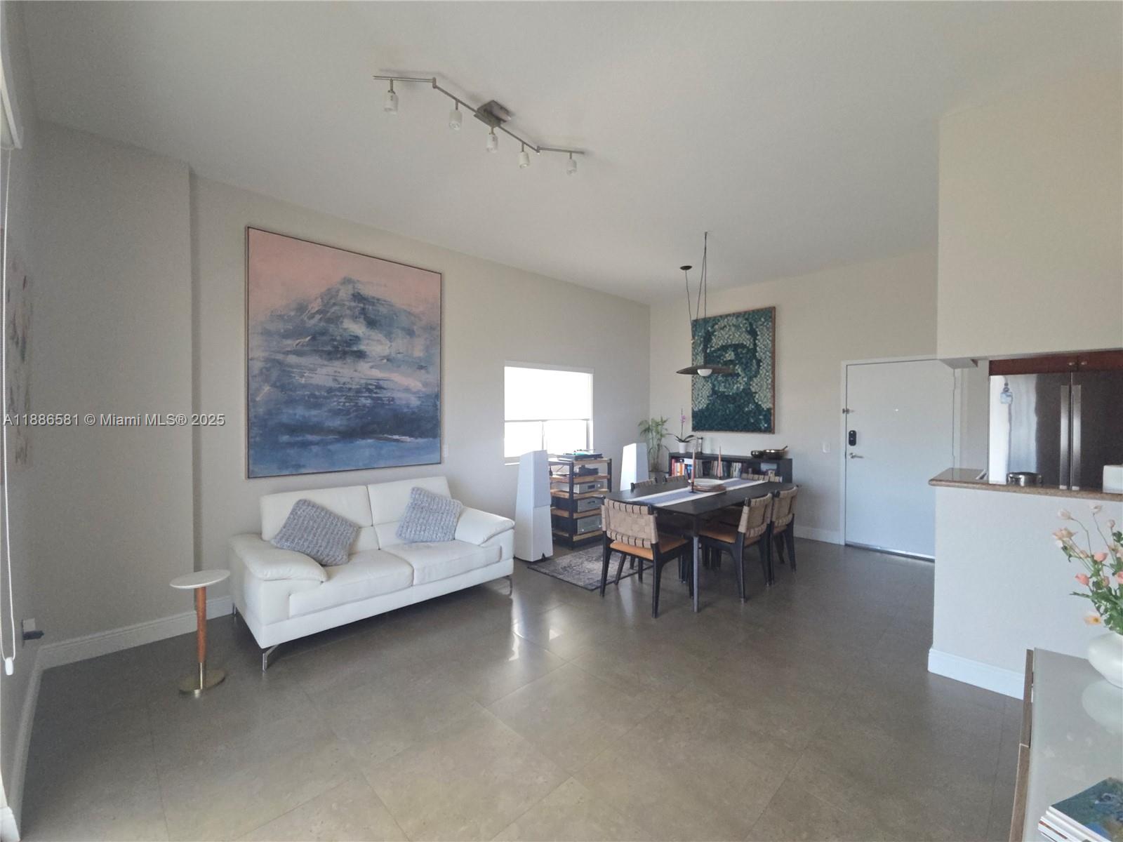 Havana Lofts Condo - Residential