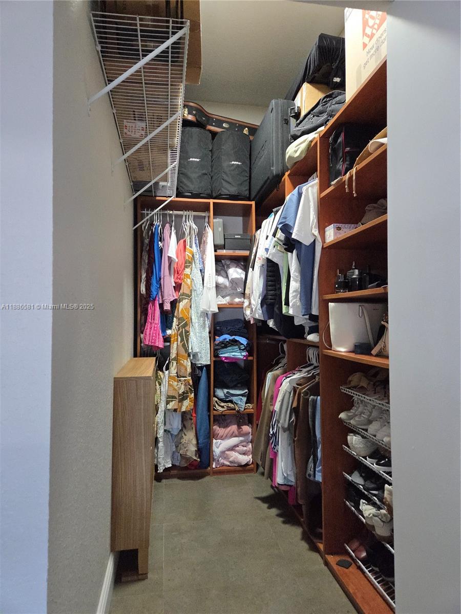 Havana Lofts Condo - Residential