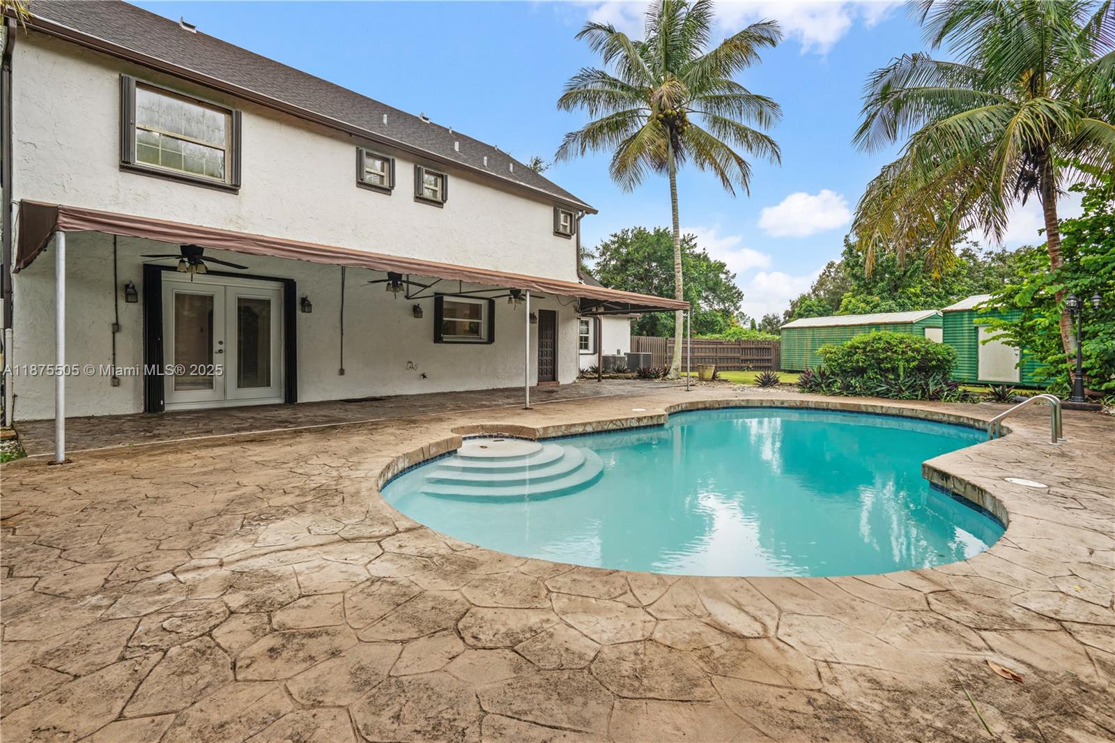 KROME TERRACE ESTATES - Residential