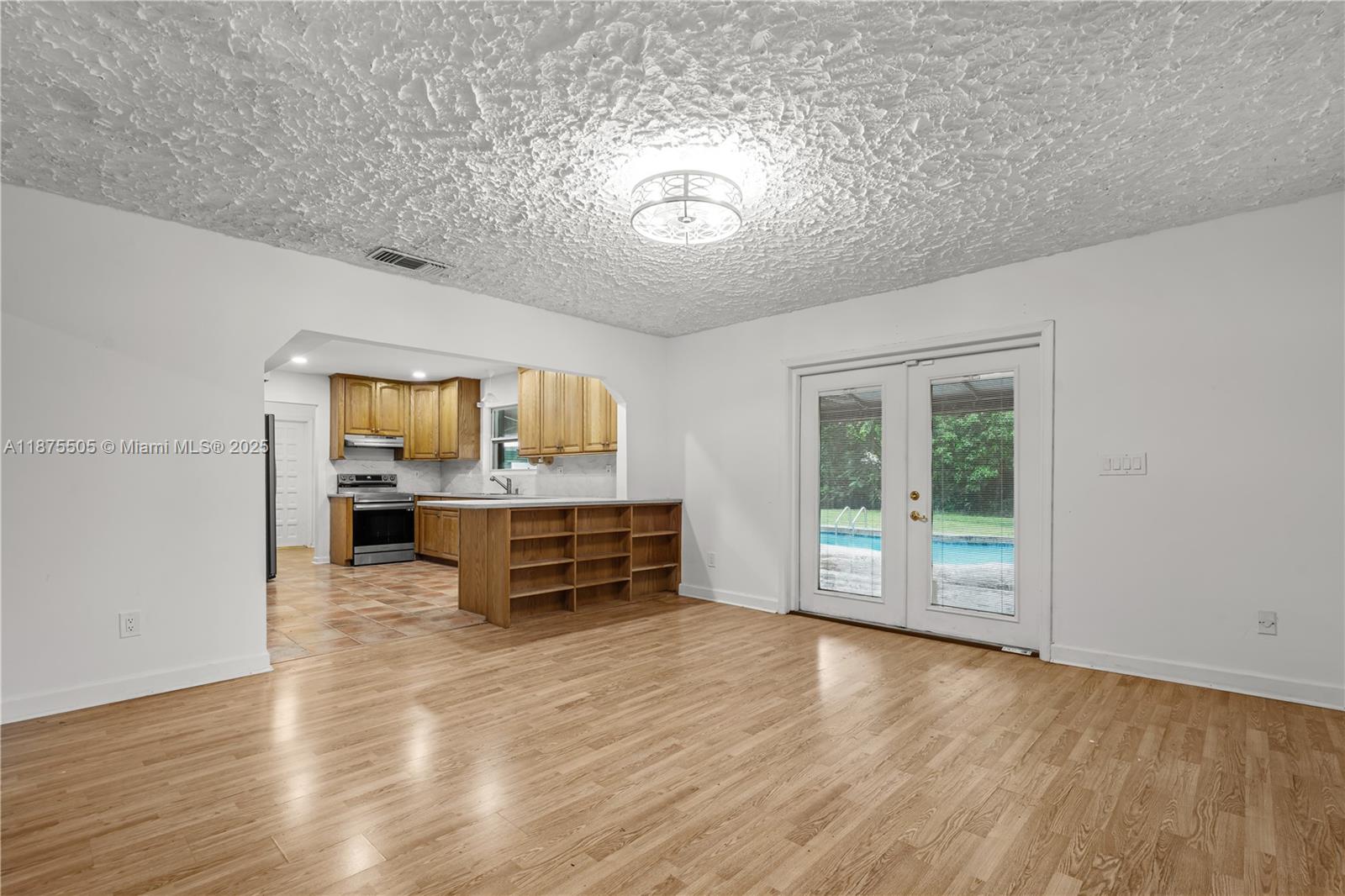 KROME TERRACE ESTATES - Residential