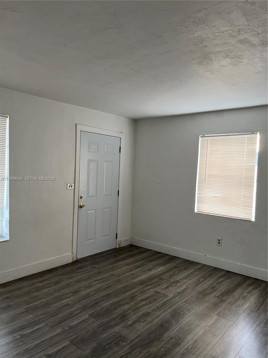 NORRIS PARK - Residential Lease