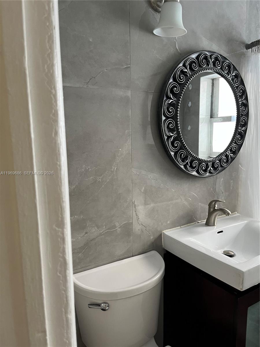 NORRIS PARK - Residential Lease