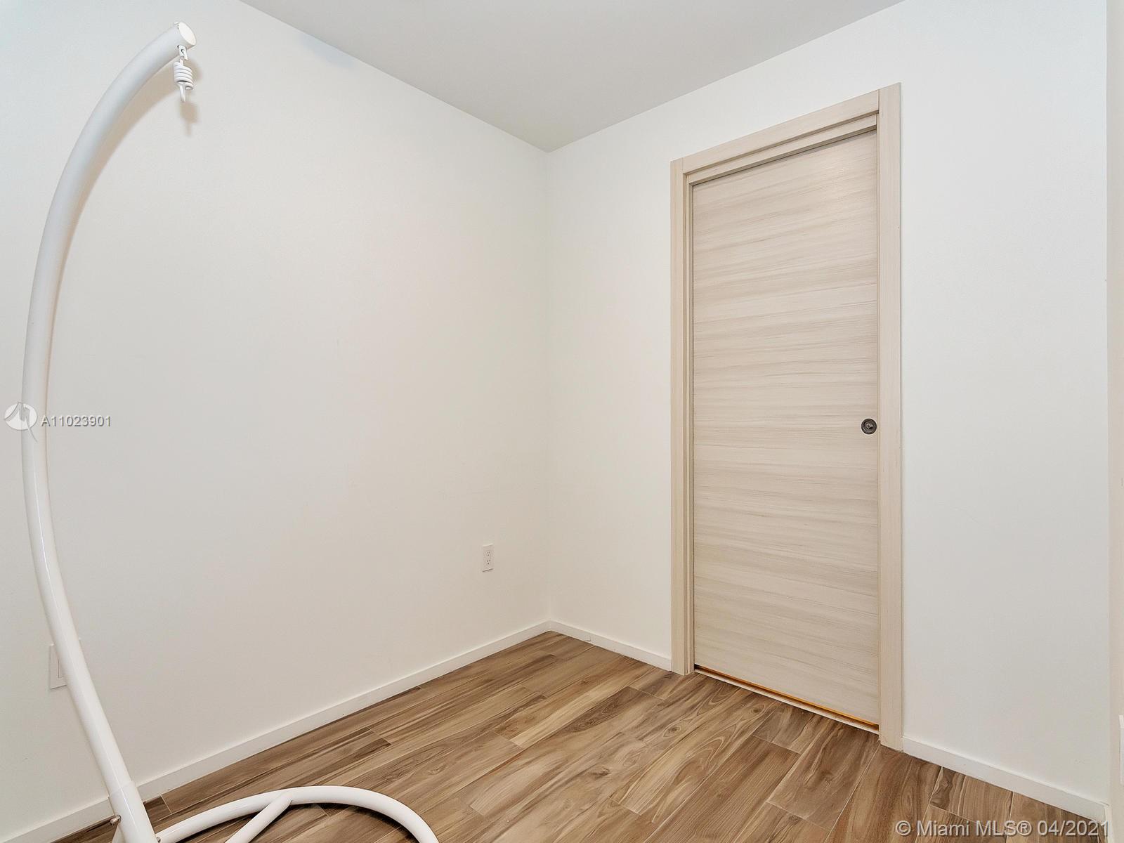 SLS LUX CONDO - Residential