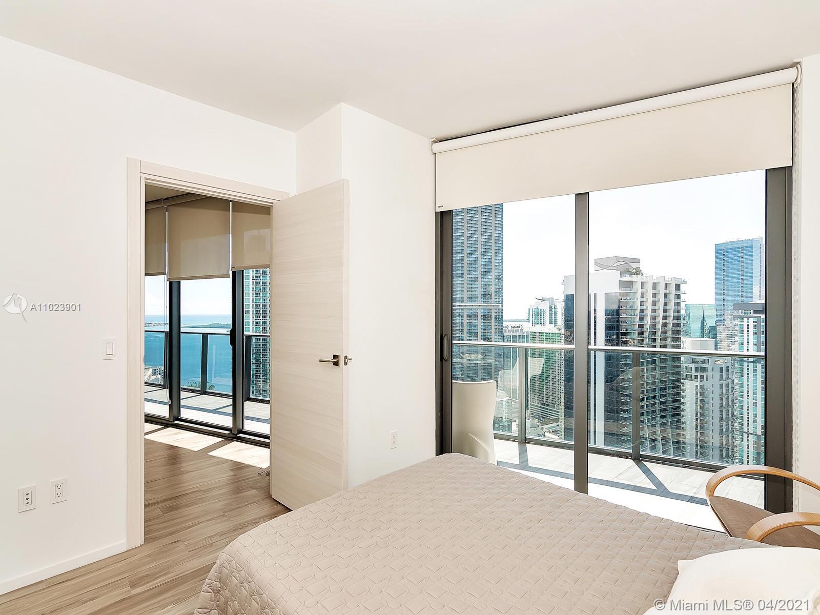 SLS LUX CONDO - Residential