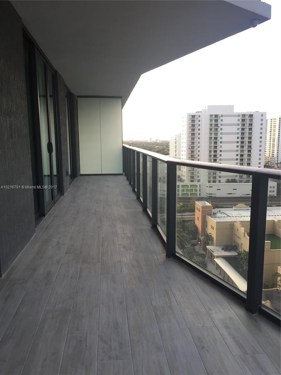 SLS Residences - Residential Lease