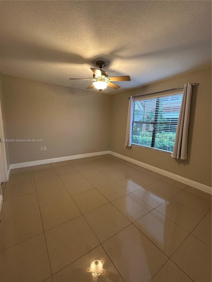 BISCAYNE BEACH CLUB CONDO - Residential Lease