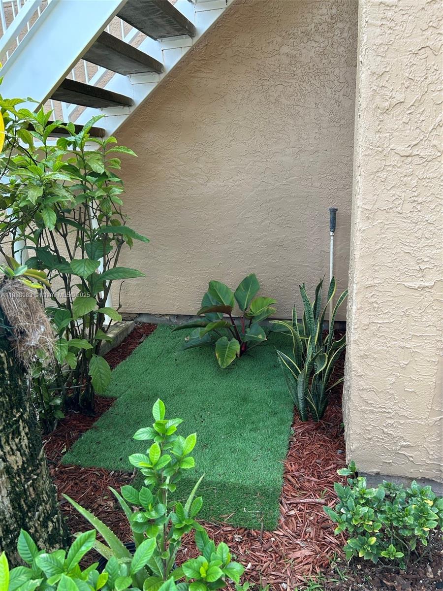 BISCAYNE BEACH CLUB CONDO - Residential Lease