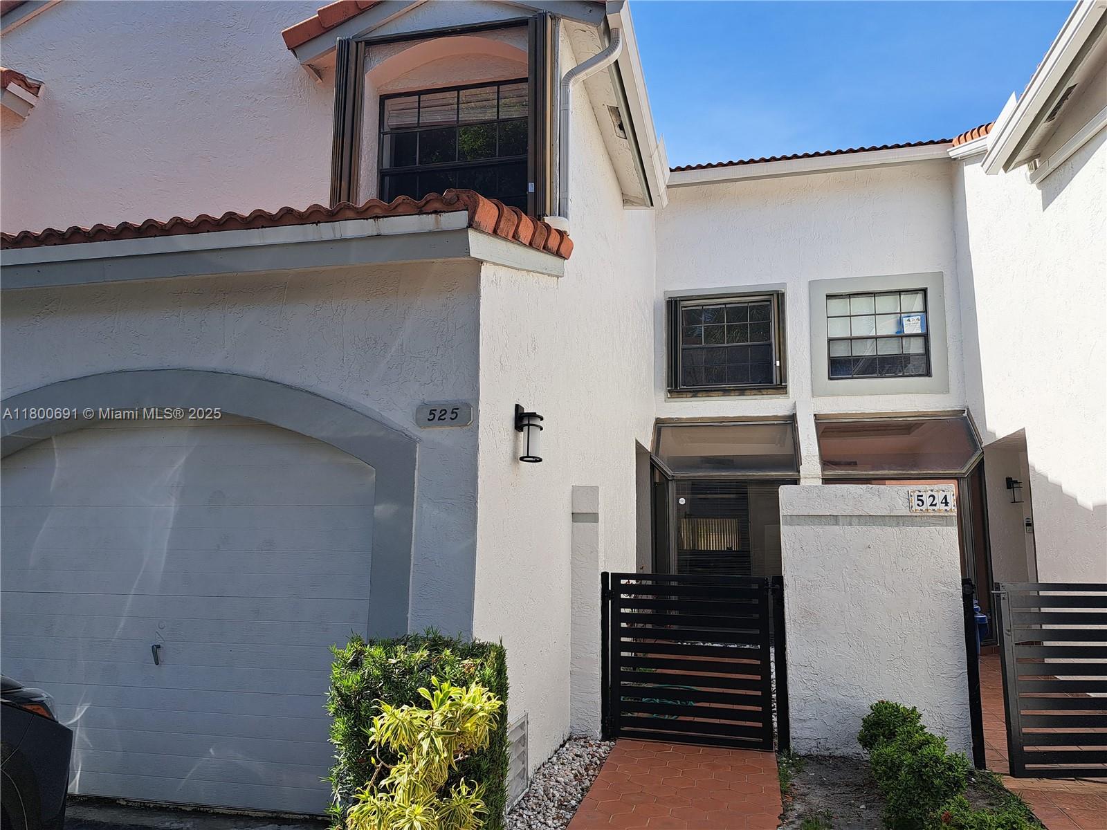 3535 Magellan Cir 525