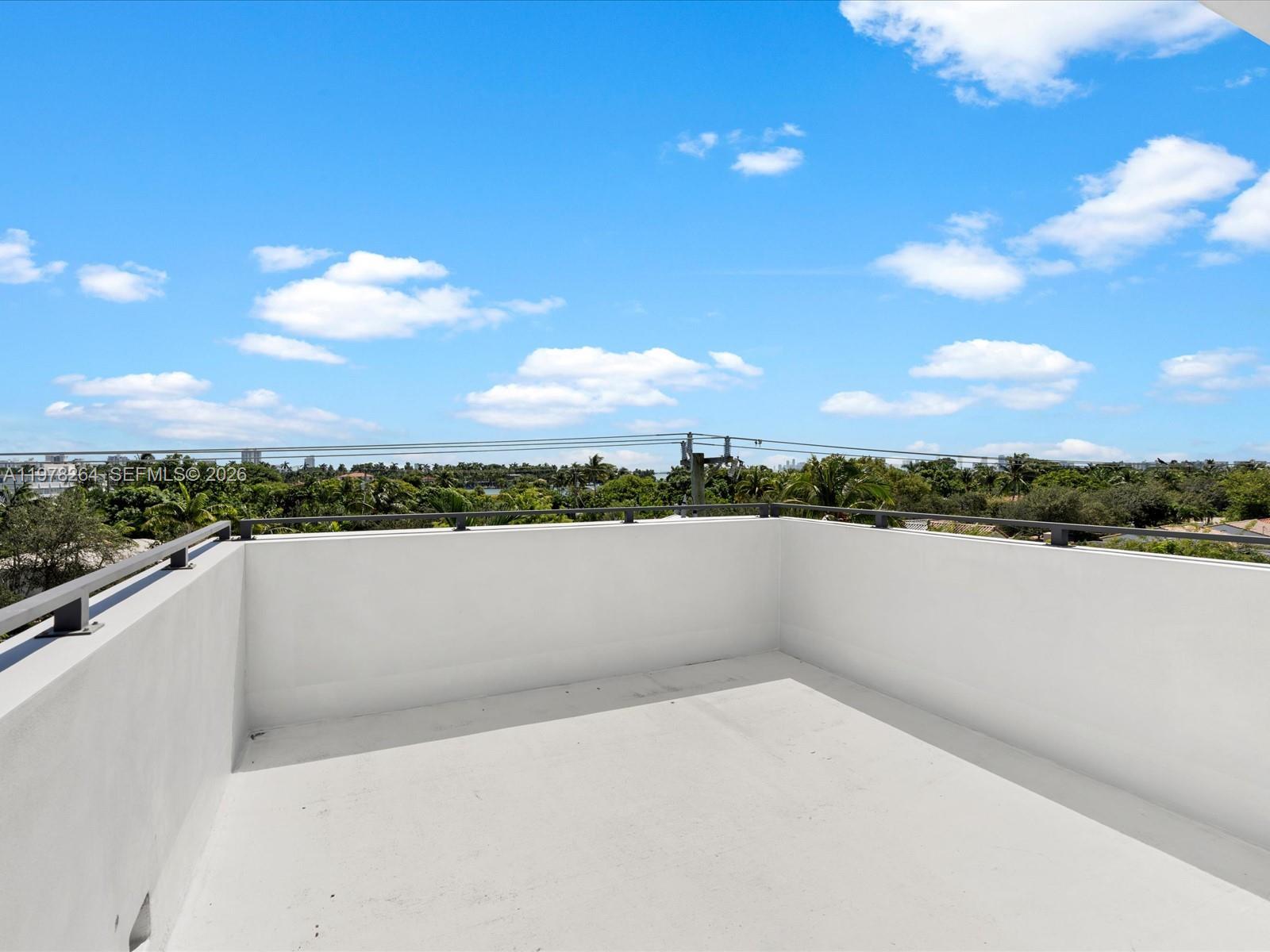 OCEANSIDE SEC ISLE OF NOR - Residential Lease