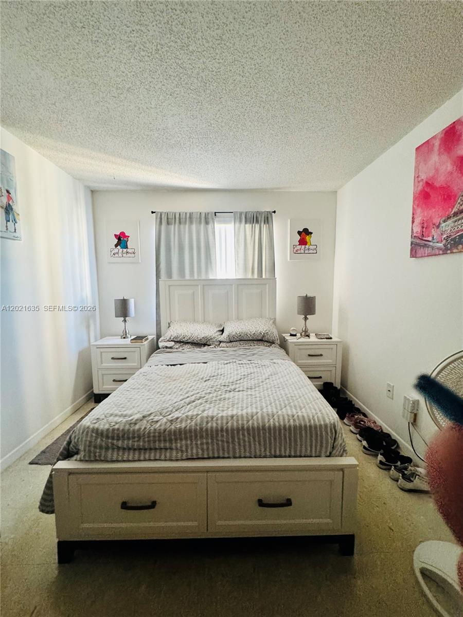 KEYS GATE CONDO NO SIX - Residential