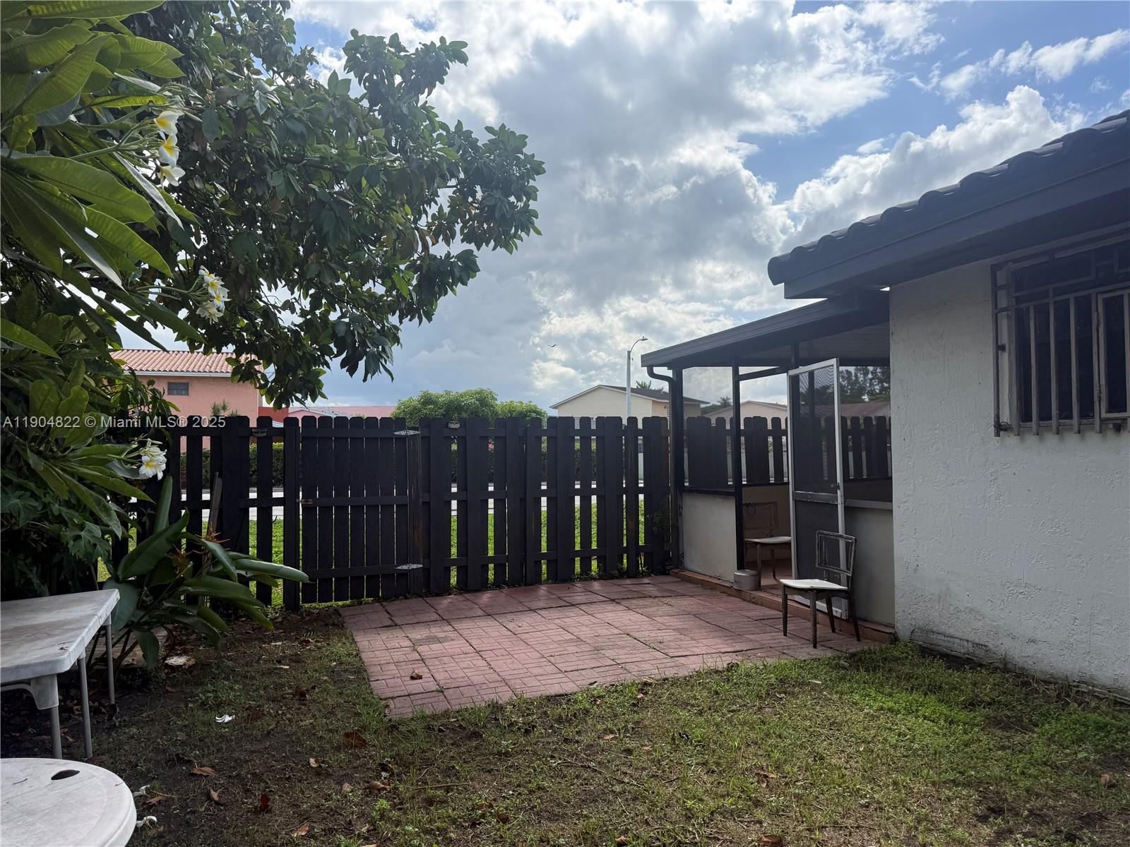 12059 SW 10th St 201