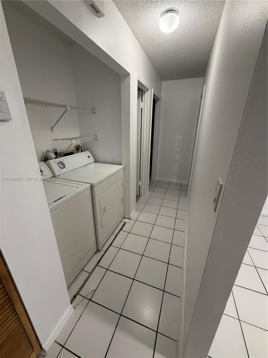 ALAMEDA IV WEST CONDO - Residential