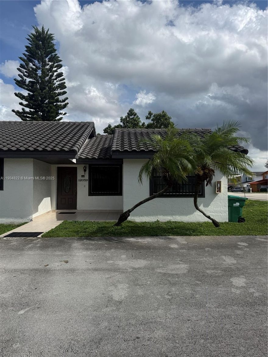 Excellent opportunity in a convenient location just off SW 8th Street! This 3-bedroom, 2-bath home offers great potential for investors or buyers looking to renovate and make it their own. Sold as-is. Easy to show — bring your vision and creativity to transform this space into a beautiful home.