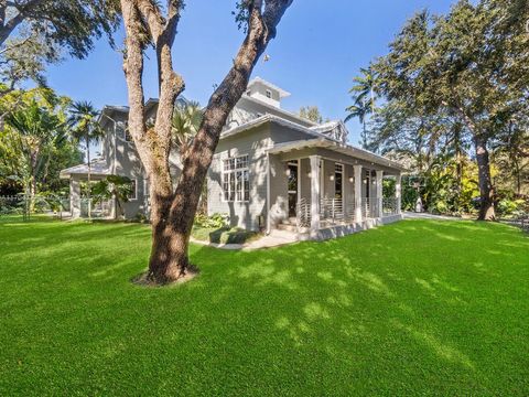 A home in Pinecrest