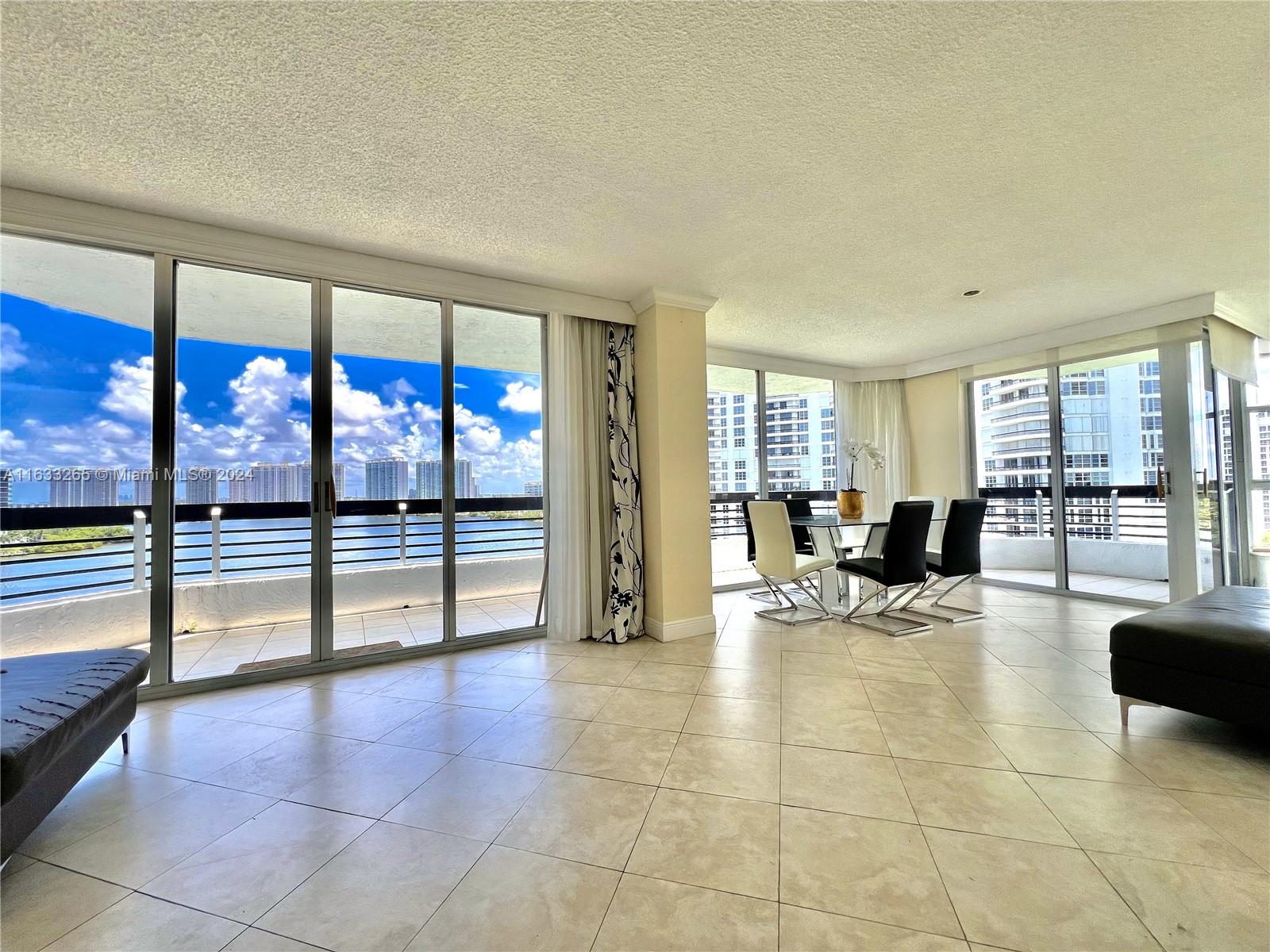 Photo 1 of 3600 Mystic Pointe Dr 1206, Aventura, Florida, $525,000, Web #: 11633265