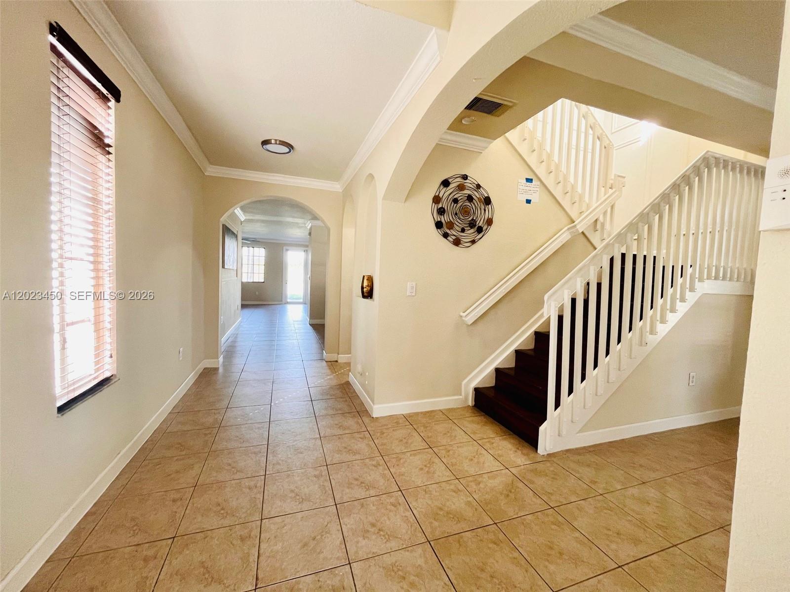 MANDARIN LAKES - Residential
