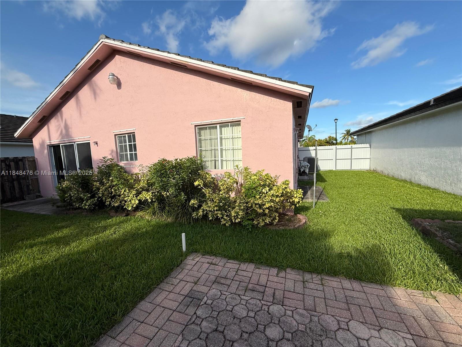 MARALEX HOMES - Residential