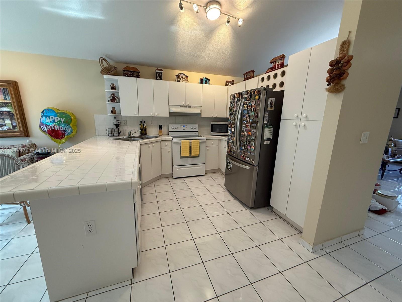 MARALEX HOMES - Residential