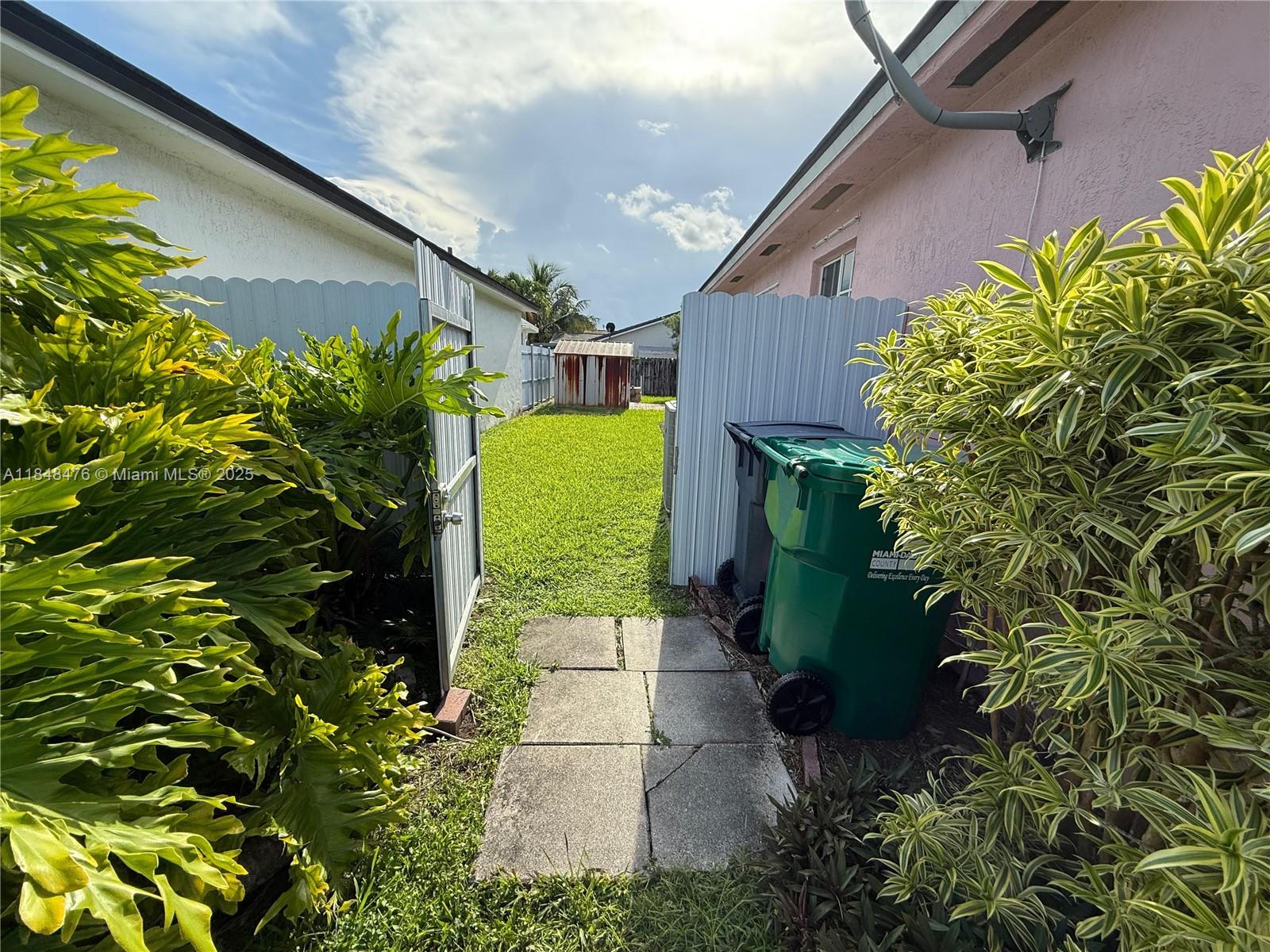 MARALEX HOMES - Residential