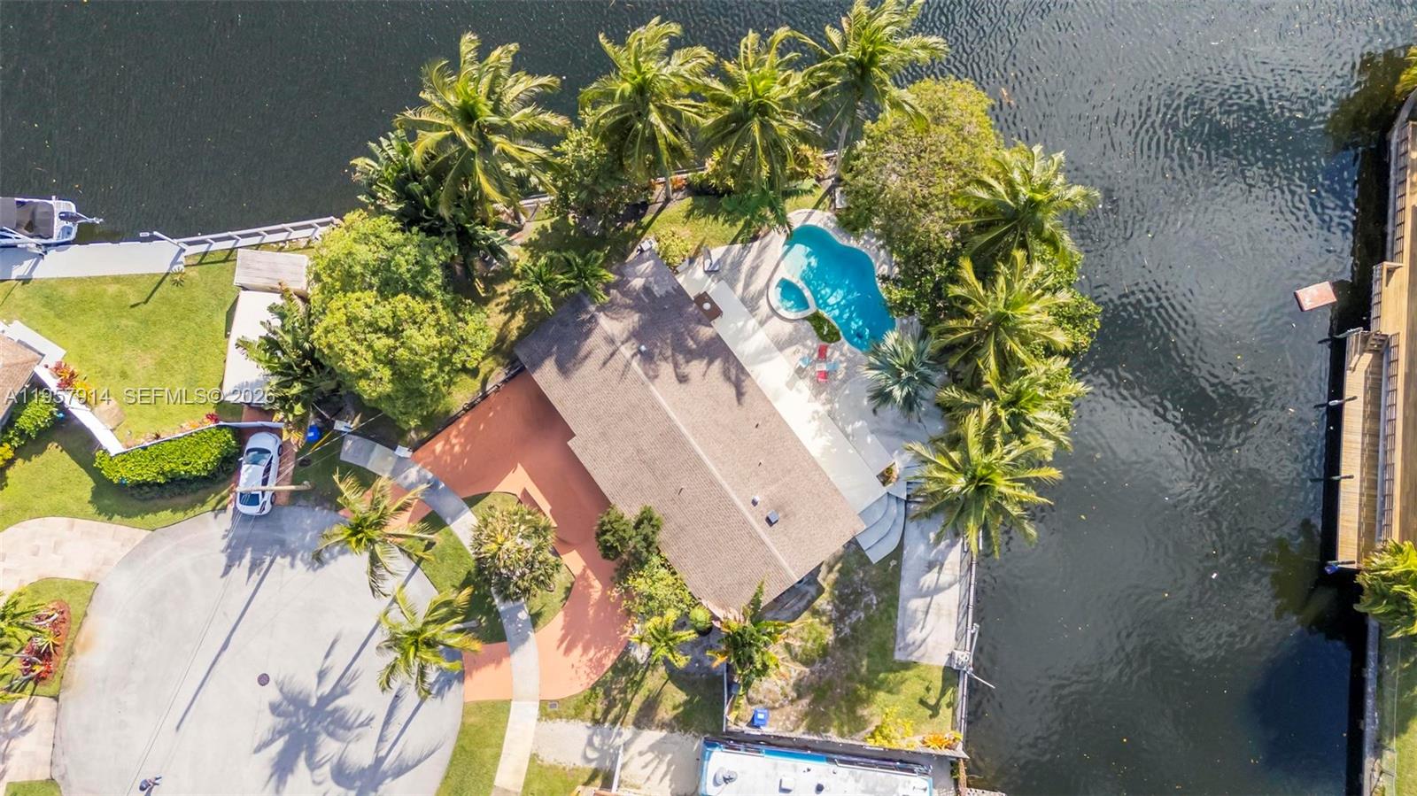 SUNSET ISLES SEC 4 - Residential Lease